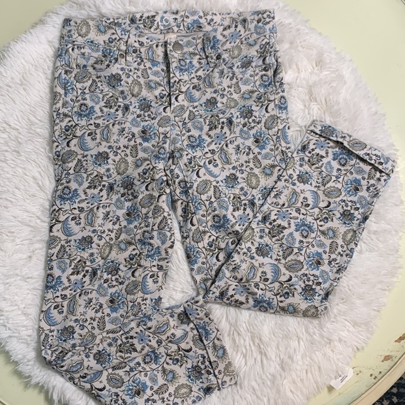 Loft Modern Crop White Paisley Jeans - Picture 4 of 13